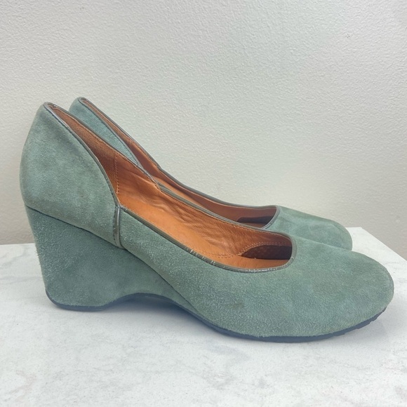Gentle Souls Ridge Amaru Green Suede Wedge Round Toe 8 - Picture 5 of 12